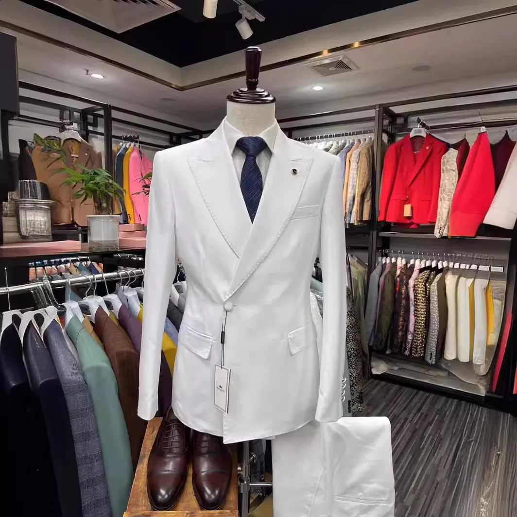 Slim Fit Men Suits for Wedding 2 Pcs Lapel Jacket with Pants Double Breasted Button Groom Tuxedo Stock XS3XL 250121