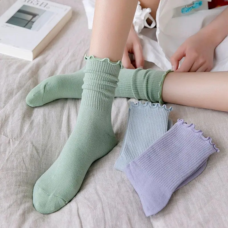 3 Pairs/lot Women Ruffle Lace Cute Socks Polyester Cotton Loose Autumn Winter Knitting Solid Color Long Breathable Mid Tube Sock 250121