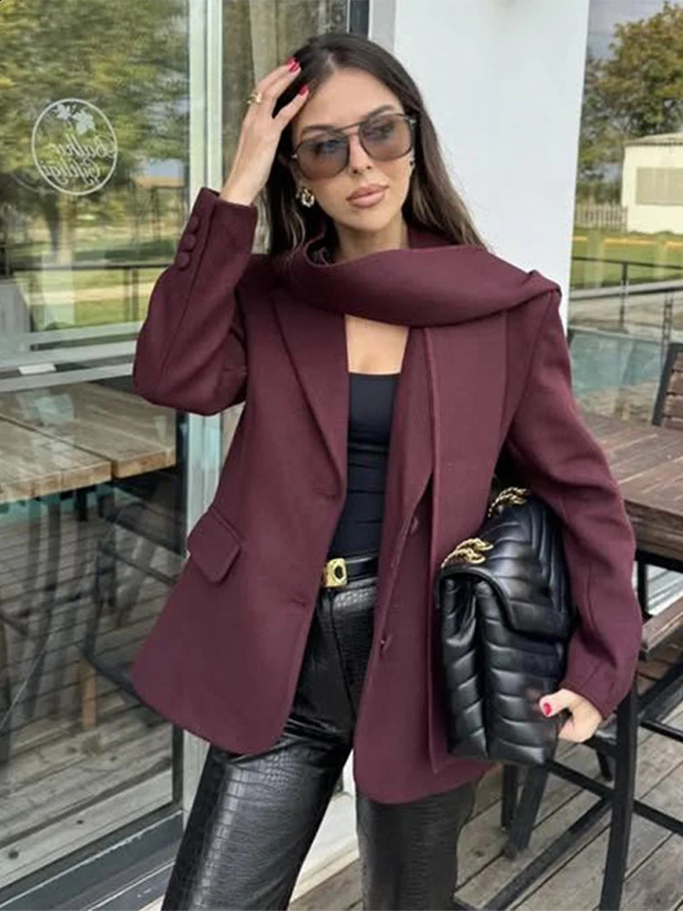 Wine Red Woolen Coat Women Fashion Lapel With Scarf Long Sleeve Female Coats 2024 Winter Singlebreasted Loose Lady Outwear 250109Z