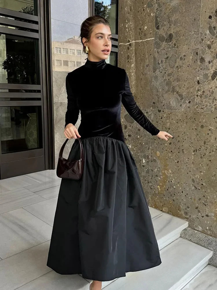 Women Classic Black High Neck Velvet Splicing Dress Fashion Full Sleeve A-line Long Dresses 2025 Lady Highstreet Slim Robes 250122