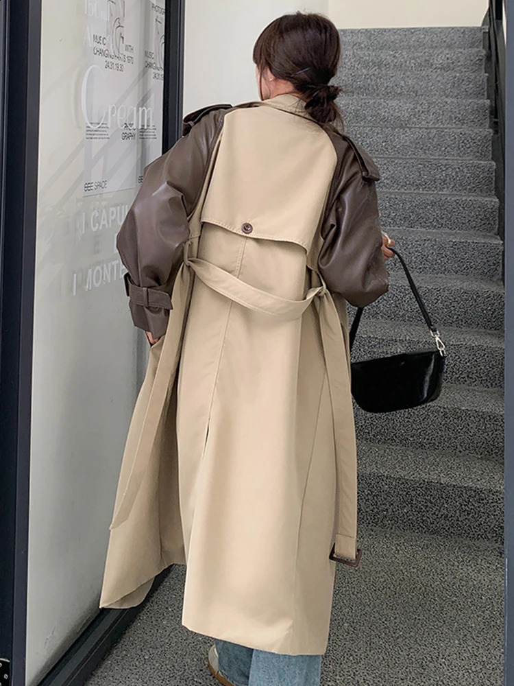 LANMREM Vintage Long Trench Coat Women Lapel Leather Spliced Sleeves Belt Double Breasted Windbreaker 2025 Spring 2AA2586 250118