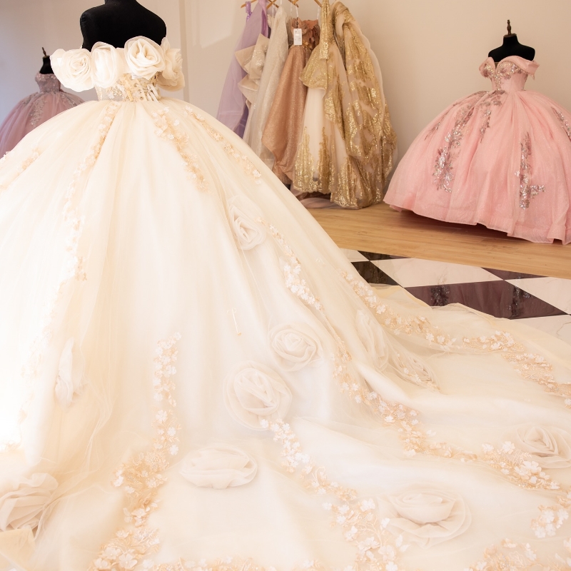 Champagne Quinceanera Dresses Ball Gown Off Shoulder Appliques Lace Flower Beads Tull Corset Birthday Party Sweet 16 Dress Vestidos 15 Anos