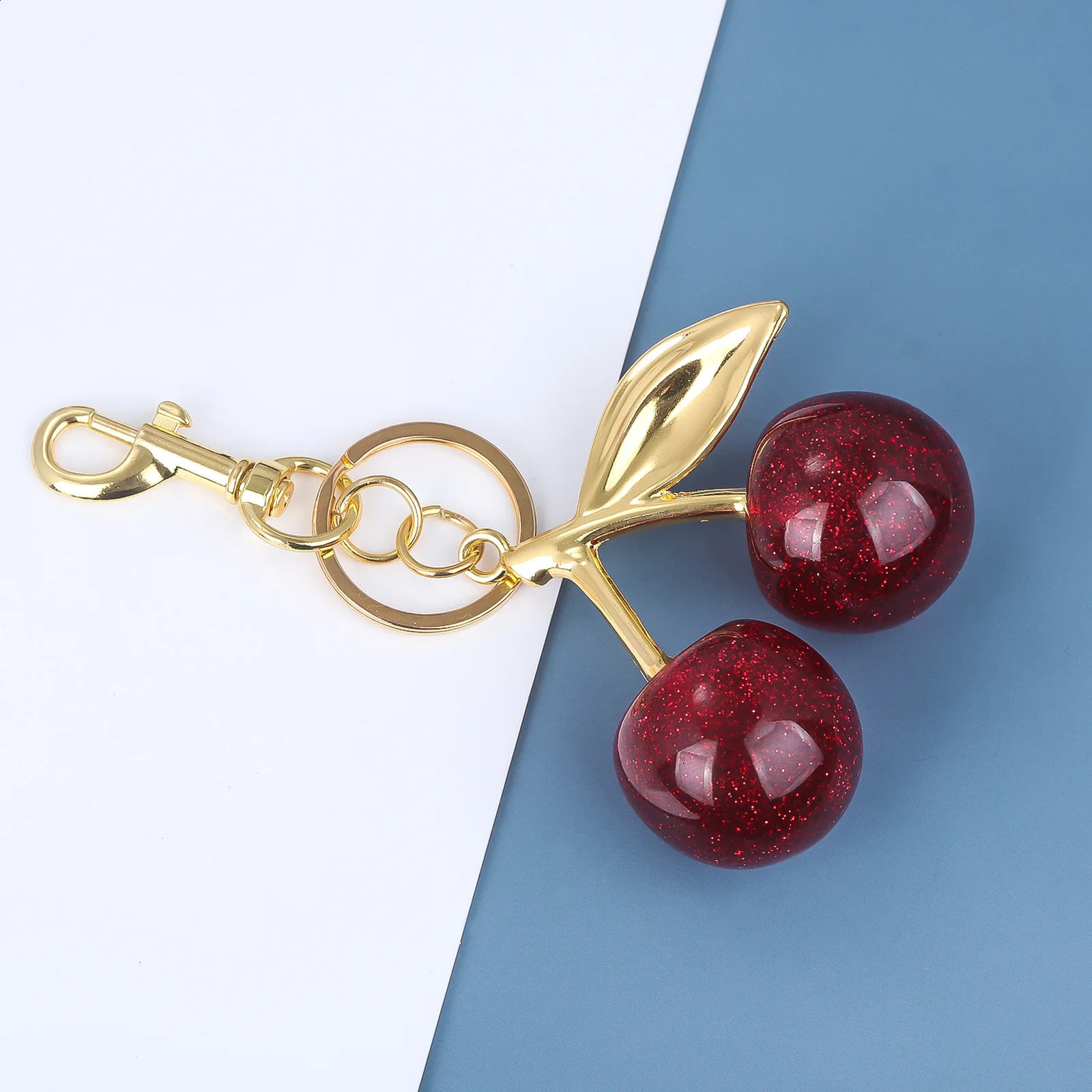 Cherry Pendant Keychains for Women Bag Pendant Couple Car Key Chains Jewelry Gift Decoration Accessories 250107