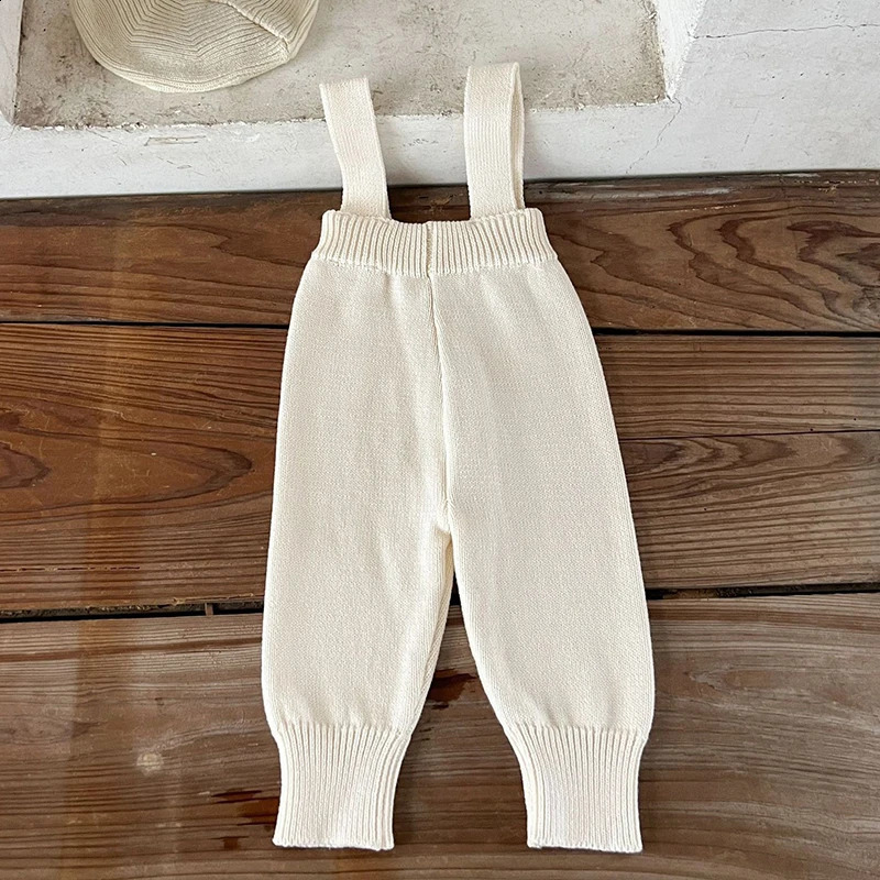 Autumn born Baby Boys Girls Solid Color Knitting Pants Infant Baby Knitted Jumpsuit Overalls Children Trousers 250206
