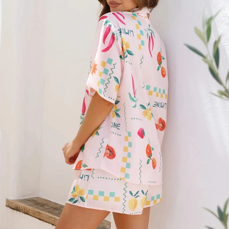 Women Shorts Set Graphic Printed Short Sleeve Shirt Blouse Tops Elastic Waist Shorts Summer Beach Style 2 Piece Outfits 250121