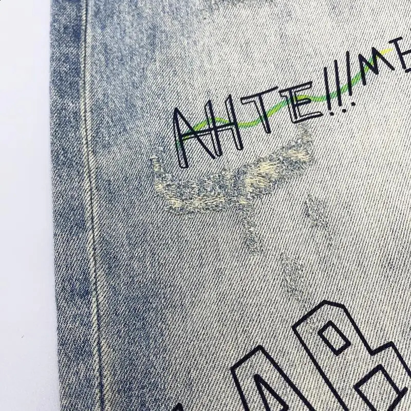 American Retro Street Style Personalized Printed Straight Leg Jeans for Men Loose Fitting Washed High Street Hip-hop Pants 250118