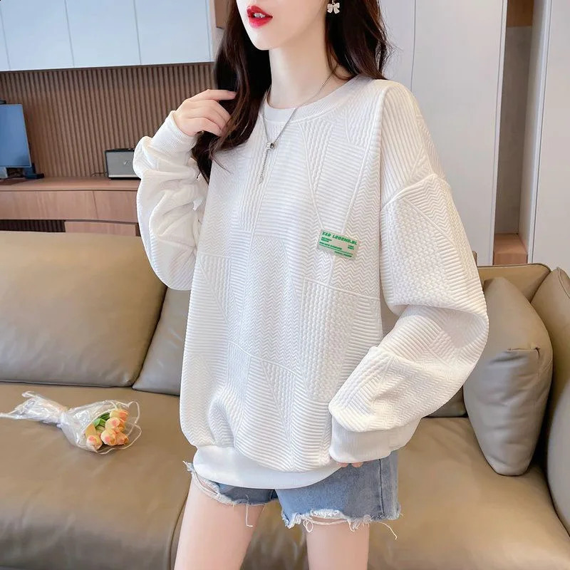 Spring and Autumn Fashion Korean Edition Solid Waffle Round Neck Loose Versatile Simple Slim Womens Long Sleeve Sweater 250206