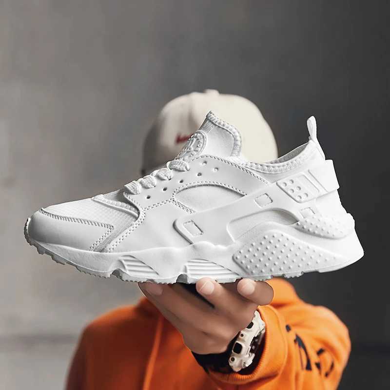 Hot Selling Men Sneakers Summer Mesh Breathable Low Cut Lace Up Anti Slip Running Shoes Fashion Thick Soled Mens Casual ShoesC250410