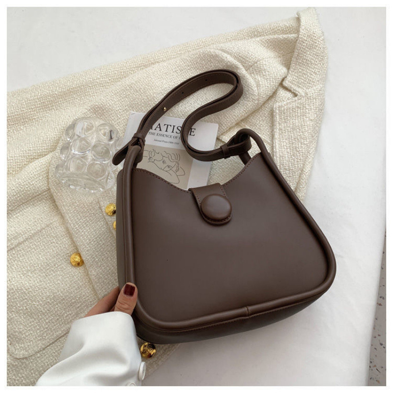 Bag French Niche Handbag For Women 2024, Popular In Spring Autumn This Year, New Trendy And Versatile Crossbody Bag, Fashionable Single Shoulder Armpi