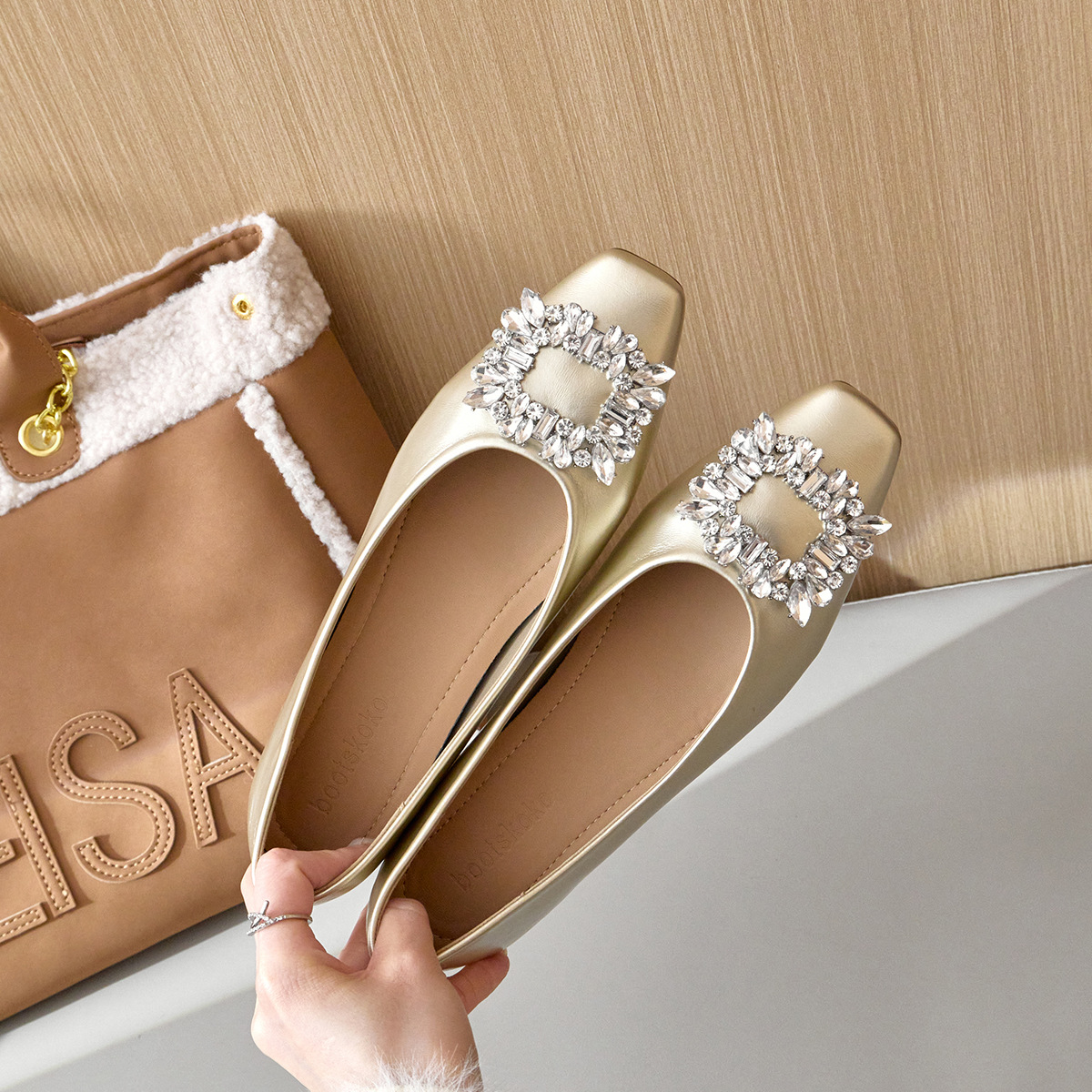 2025 new type of silver high-grade high-grade elevation flat square head diamond single shoes for women commuting shoes