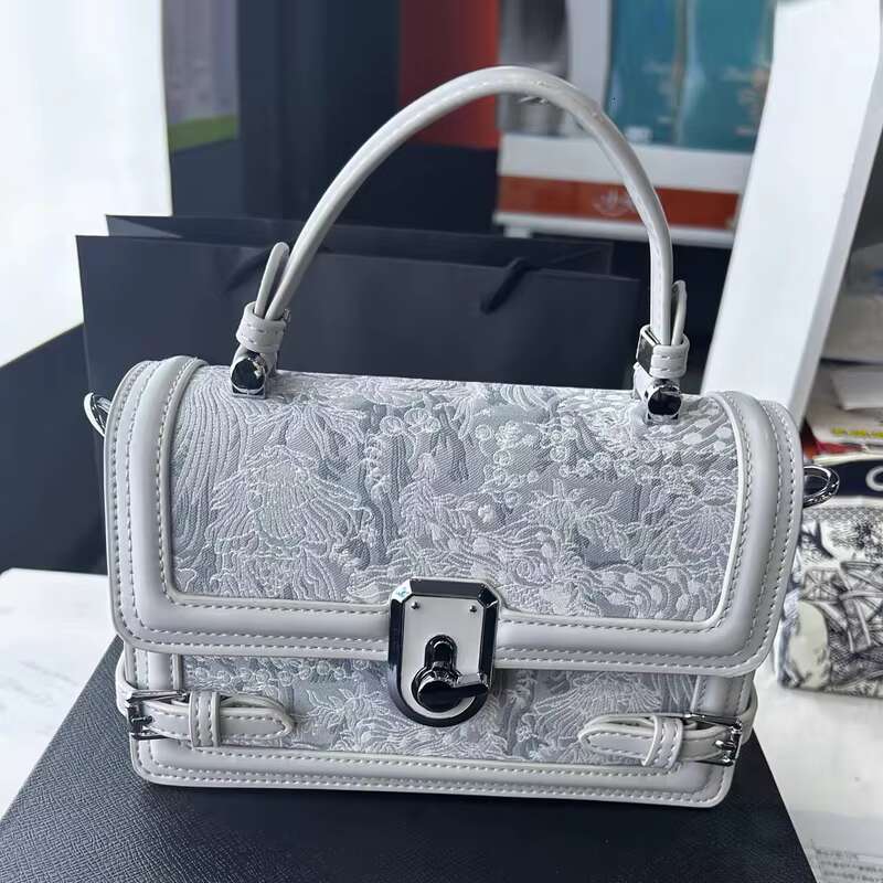 England Style Box Bags For Women Designer Handbag Purses 2024 New In PU Embroidery Wers Lock Top Handle Small Shoulder