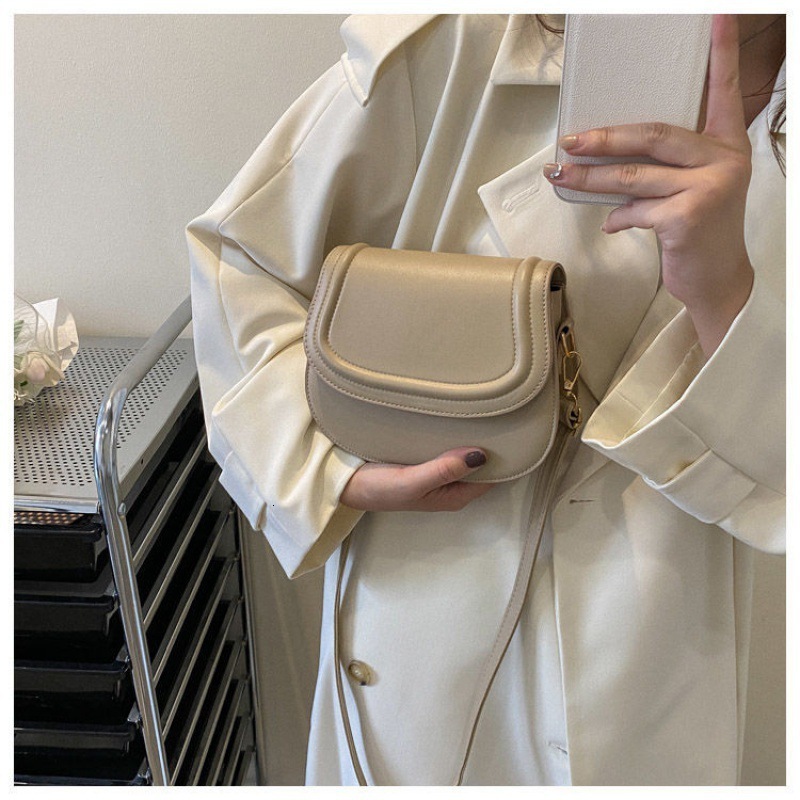 Bag Fairy Saddle Women's Fashionable Niche Armpit Bag, Versatile Ins Single Shoulder Crossbody Bag