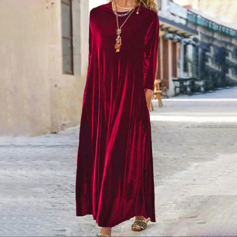 Spring Golden Velvet European and American Slim Style Round Neck Long Dress 250122