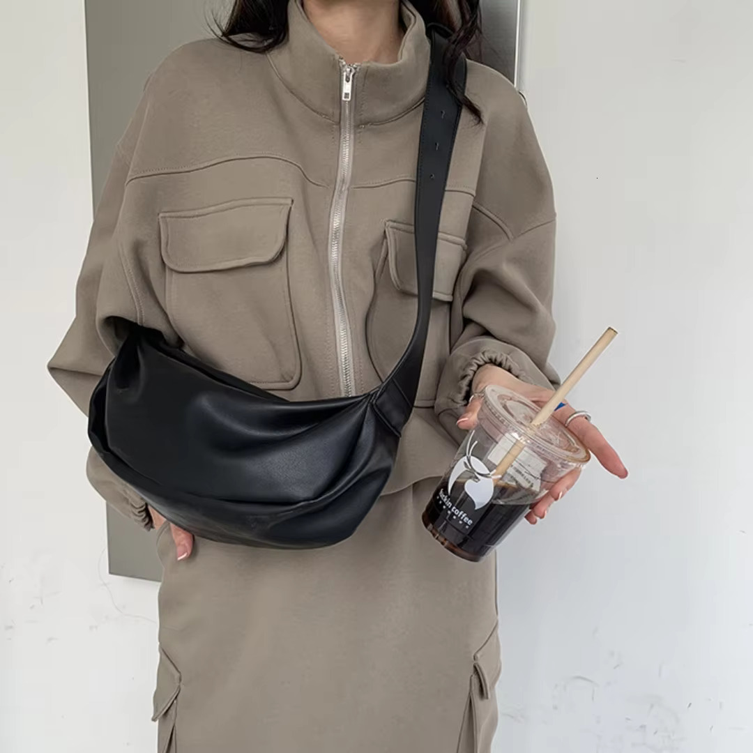 New Women Soft Pu Leather Shoulder Messenger Armpit Retro Lady Pillow Bags Purses And Handbags PU Cartoon