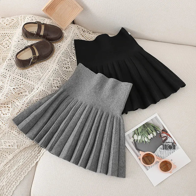 Childrens Pleated Skirt for Girls Spring Autumn Winter Knitted Preppy Style Black Grey Skirt Clothes for Kids 4 To 14Years Old 250206