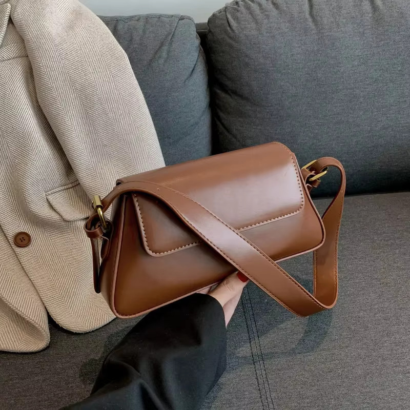 Retro Solid Color Shoulder Bags For Women Winter PU Leather Lady Underarm Bag Vintage Handbags And Purse PU Vintage