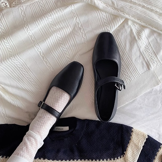 Women Casual Shoes Fashion Simple Design Square Toe Solid Color Versatile Triple Black Free shipping