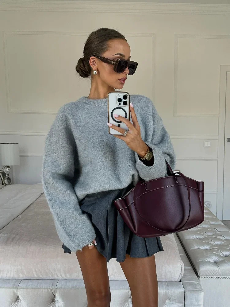 Oversize Mohair Knitted Long Sleeved Pullover Women Grey Round Neck Loose Sweater Tops 2024 Autumn High Street Jumpers 250121