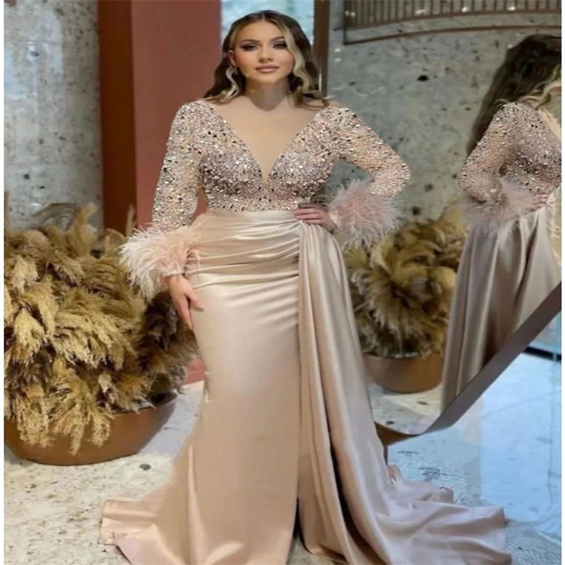 Saudi Arabic Mermaid Prom Dress With Feather Sparkly Luxury Sequin Abaya Evening Dress Dubai Plus Size Formal Party Dress Silver Gold Vestio De Fiesta