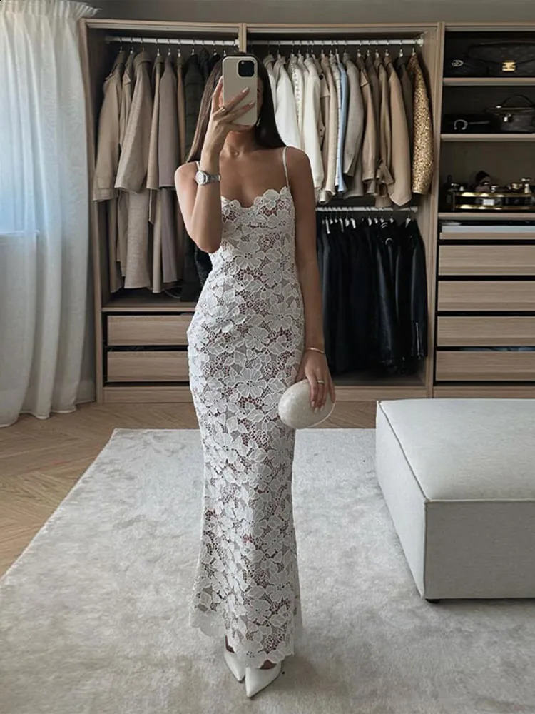Women Chic white Lace Back lace up Maxi Dress Sexy Skinny Square Neck Backless Sling Robe 2024 Lady Elegant Cocktail Dresses 250121