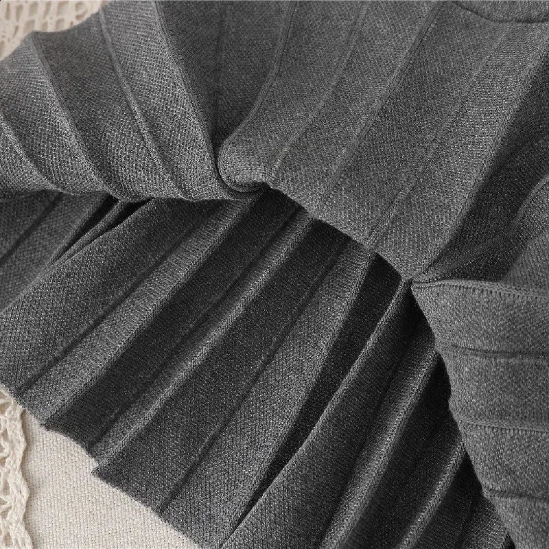 Childrens Pleated Skirt for Girls Spring Autumn Winter Knitted Preppy Style Black Grey Skirt Clothes for Kids 4 To 14Years Old 250206