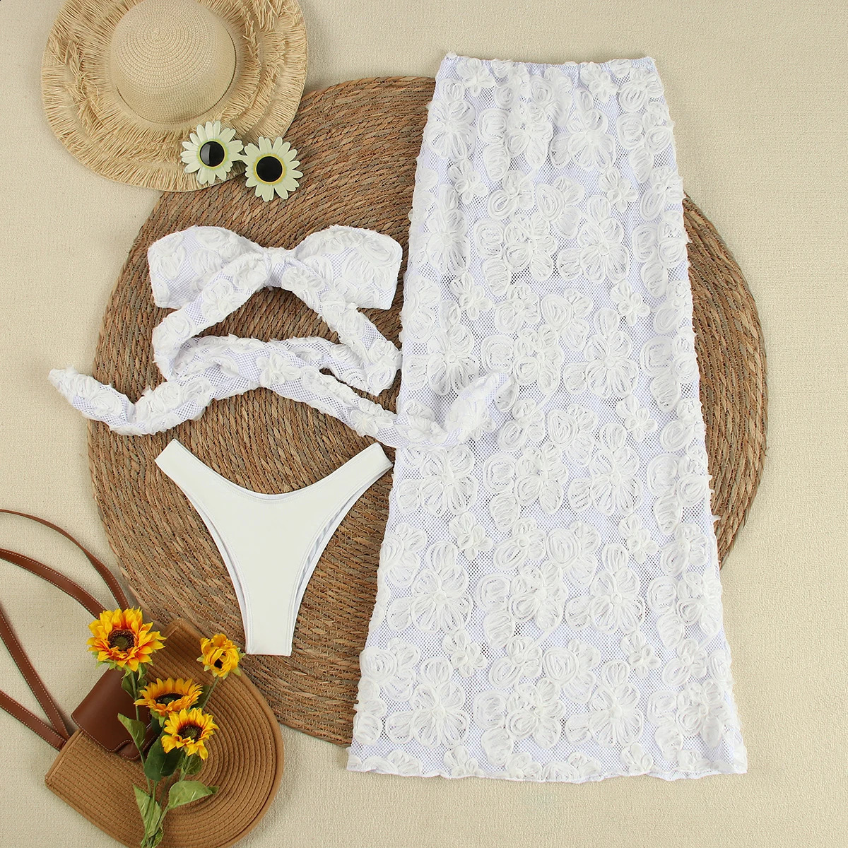 Sexy White Lace 3 pieces Bikinis Women Swimsuit 2024 Swimwear Bathing Suit Beachwear With Lace Skirt Bikini Set Biquini female 250109