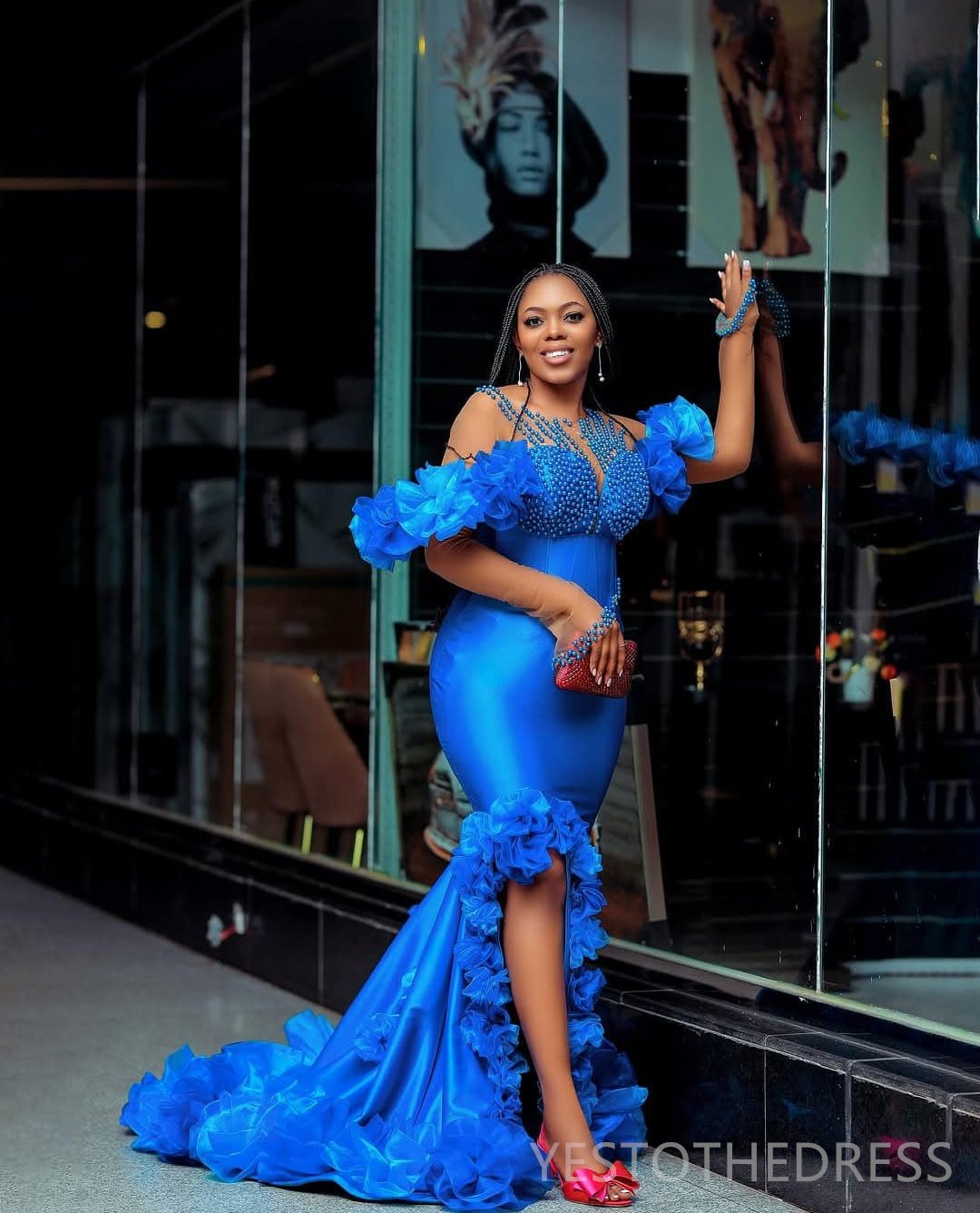 2025 Prom Dresses Plus Size Blue Mermaid Evening Dresses Illusion Long Sleeves Sheer Neck Pearls Side Split Flora Birthday Dress Second Reception Gown