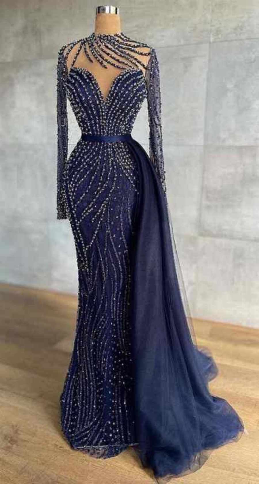 Sparkly Beaded Mermaid Prom Dresses Sexy Sheer Neck Long Sleeve Crystal Beading Sweep Train Formal Evening Gowns