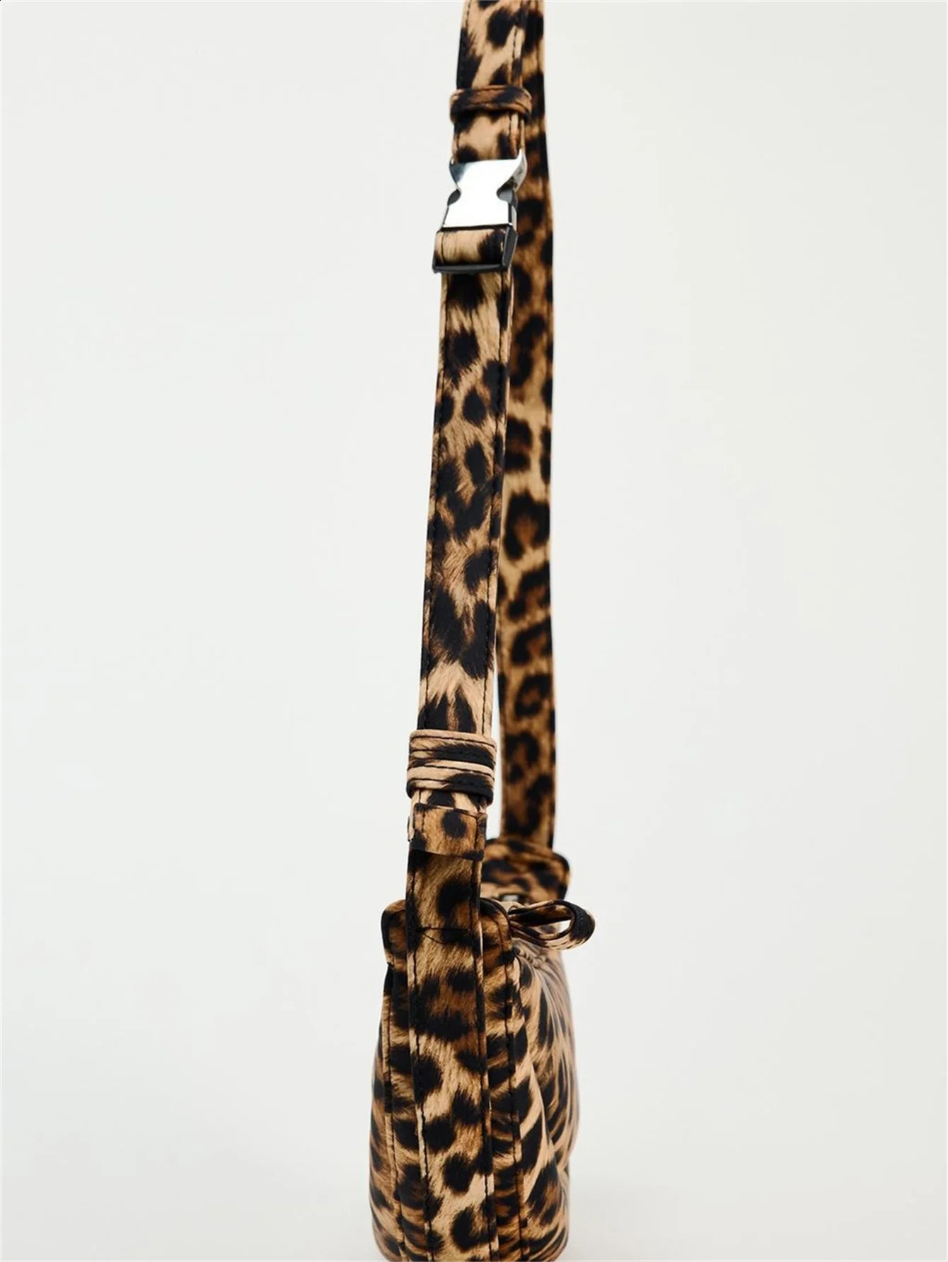 summer womens bag fashion animal leopard print single shoulder casual crossbody bag carrying 250122