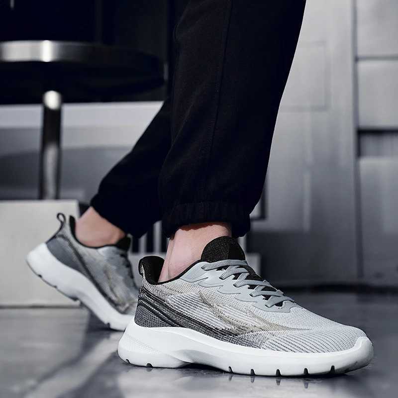 New Mens Mesh Running Thick Sole Anti Slip Walking Outdoor Tennis Lightweight Sports Shoes Comfortable Training Jogging ShoesC250410