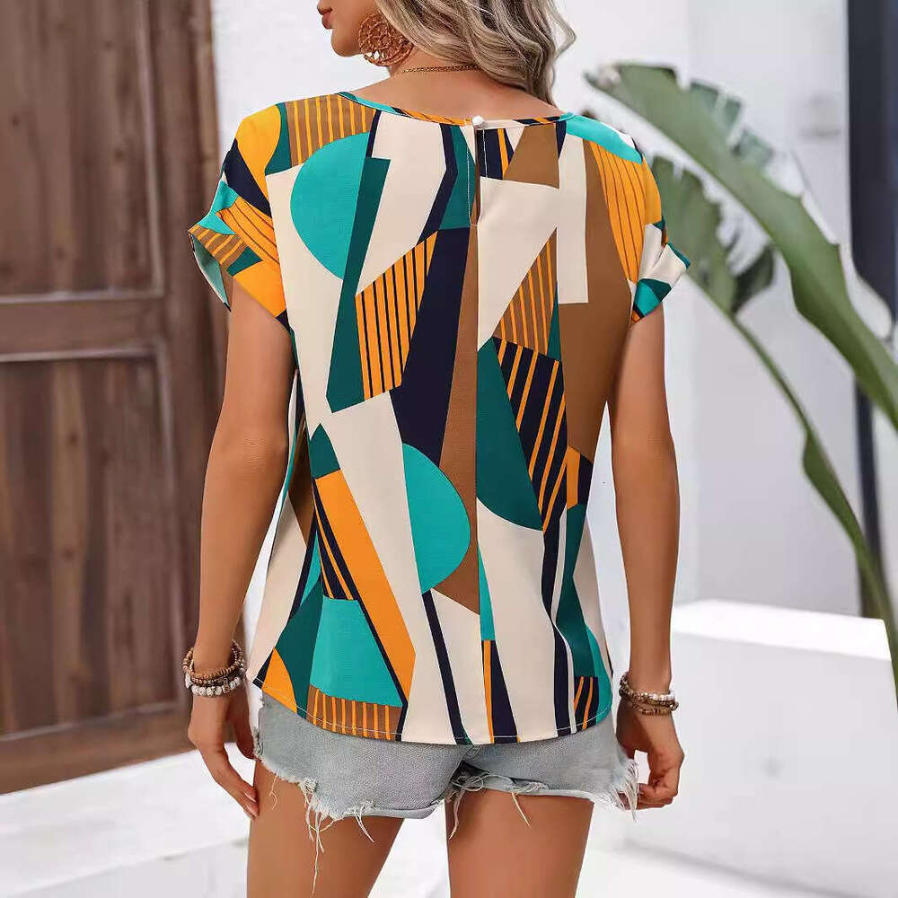 European and American hot summer geometric print short sleeved women's shirt on 2025 new casual fashion trend clothing