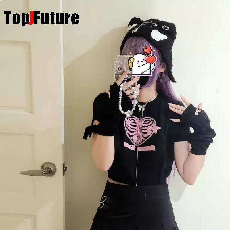 Womens Harajuku Steampunk Y2K Gothic Japanese Soft Girl Dilei Series Little Angel Wings Bear ear knitted hat wing bone 250120