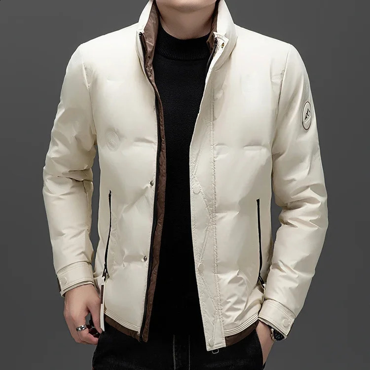 Stand Collar Short Ultralight Down Jacket Men Clothes Duck Male Padding 2024 Winter Mens Coat 250109Z