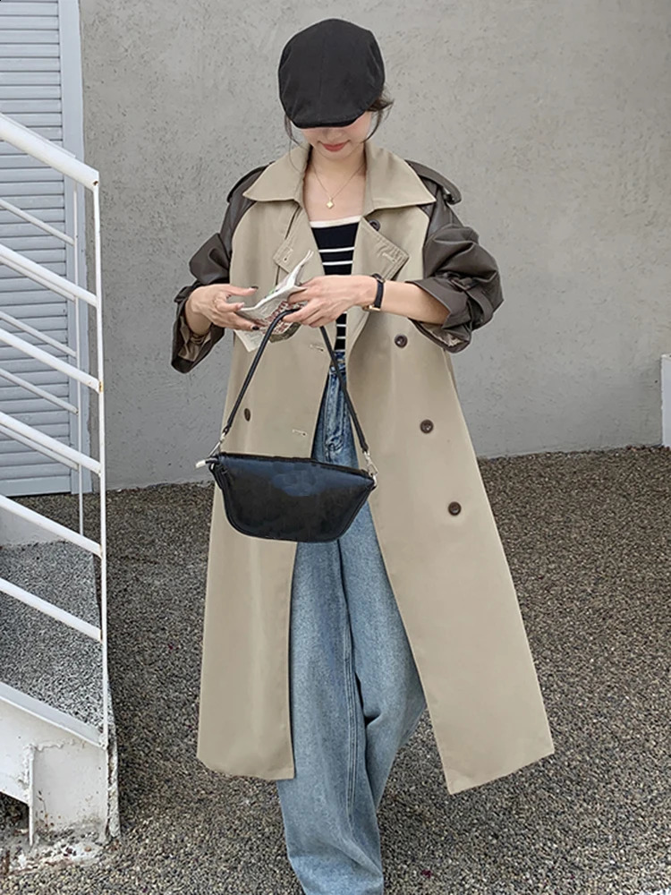LANMREM Vintage Long Trench Coat Women Lapel Leather Spliced Sleeves Belt Double Breasted Windbreaker 2025 Spring 2AA2586 250118
