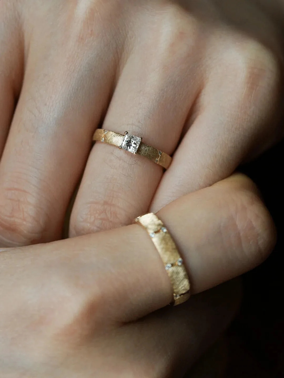 ner Handcrafted Brushed Finish S925 Sterling Silver Mens Womens Couple Rings for Wedding Engagement Gift 250109