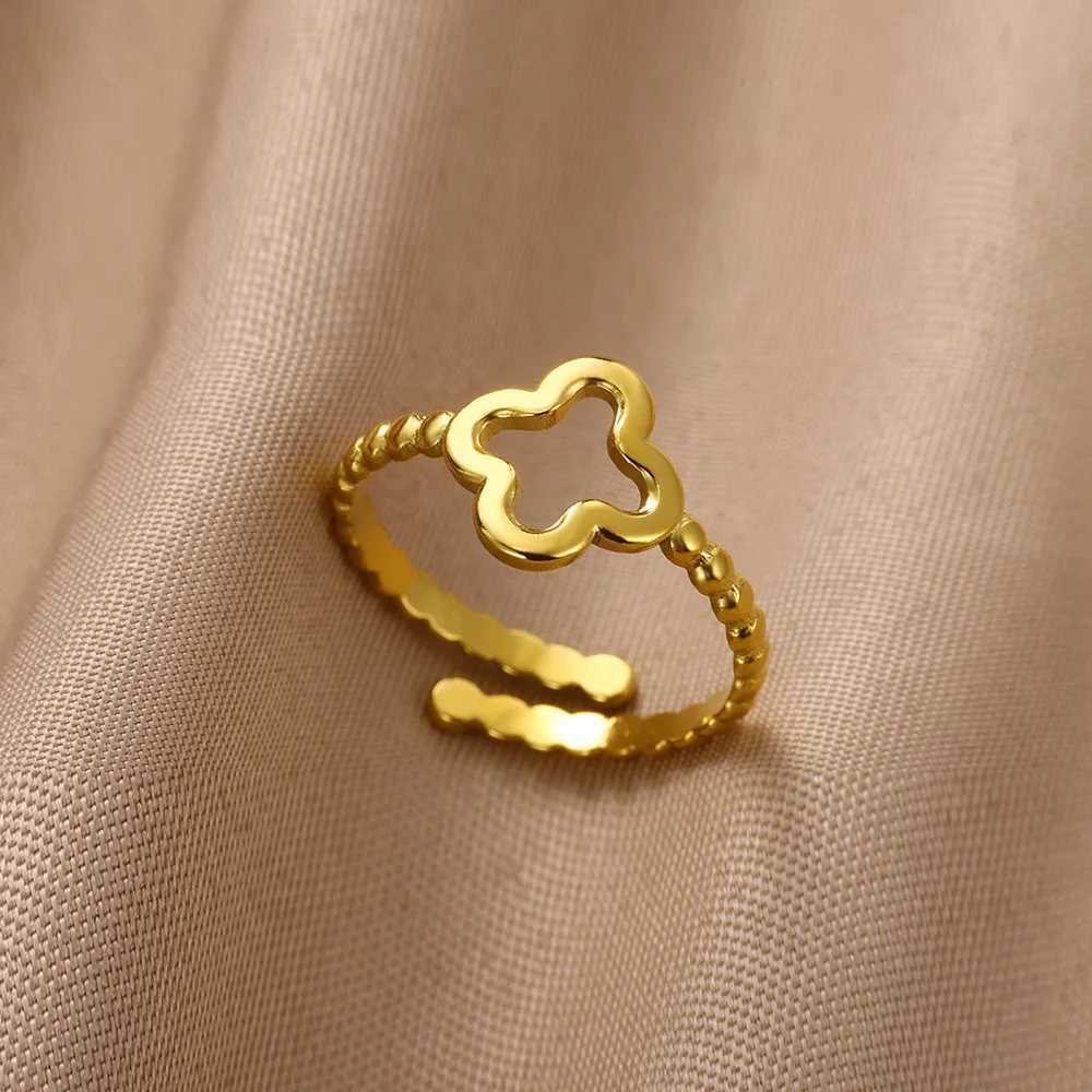 Home>Products StainlESS Steel Open Ring>Womens Gold Fashion Wedding Ring W250207