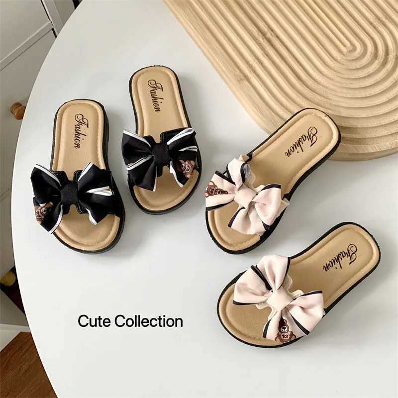 Summer Bear Bow Girls Slippers Indoor Outdoor Home Childrens Slippers Soft Bottom Comfortable Cute Kids Flip-flops Beach ShoesXJ250207