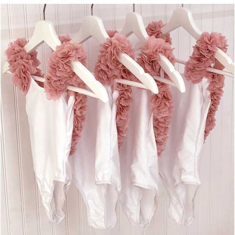 Sexy 3D Flower Strap Backless Mother Daughter Family Matching Swimwear Women Girl Floral One Piece Swimsuit High Quality Bikini W250207