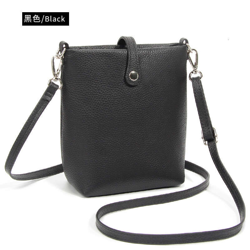 Genuine Leather Bucket With A High-End Exquisite Crossbody Bag, Versatile For Women, New Large Capacity, Fashionable And Simple Shoulder Bag