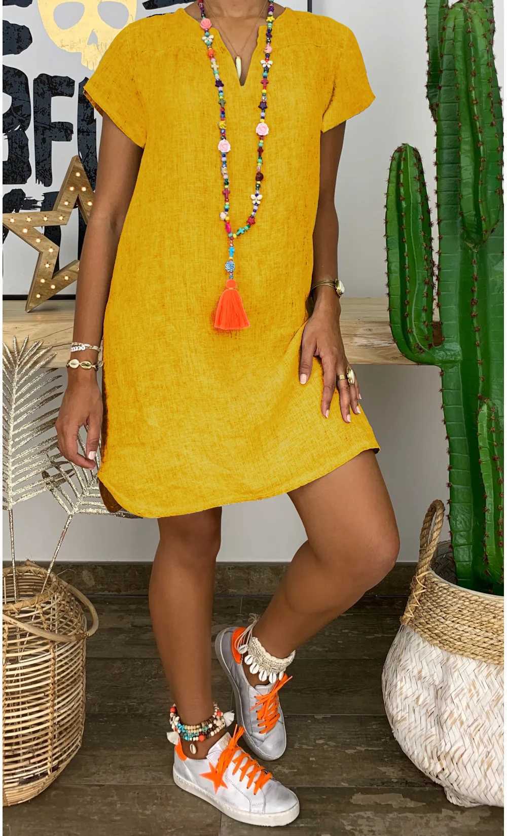 Summer loose solid color short sved V-neck cotton linen dress Womens stock dressXJ2500207