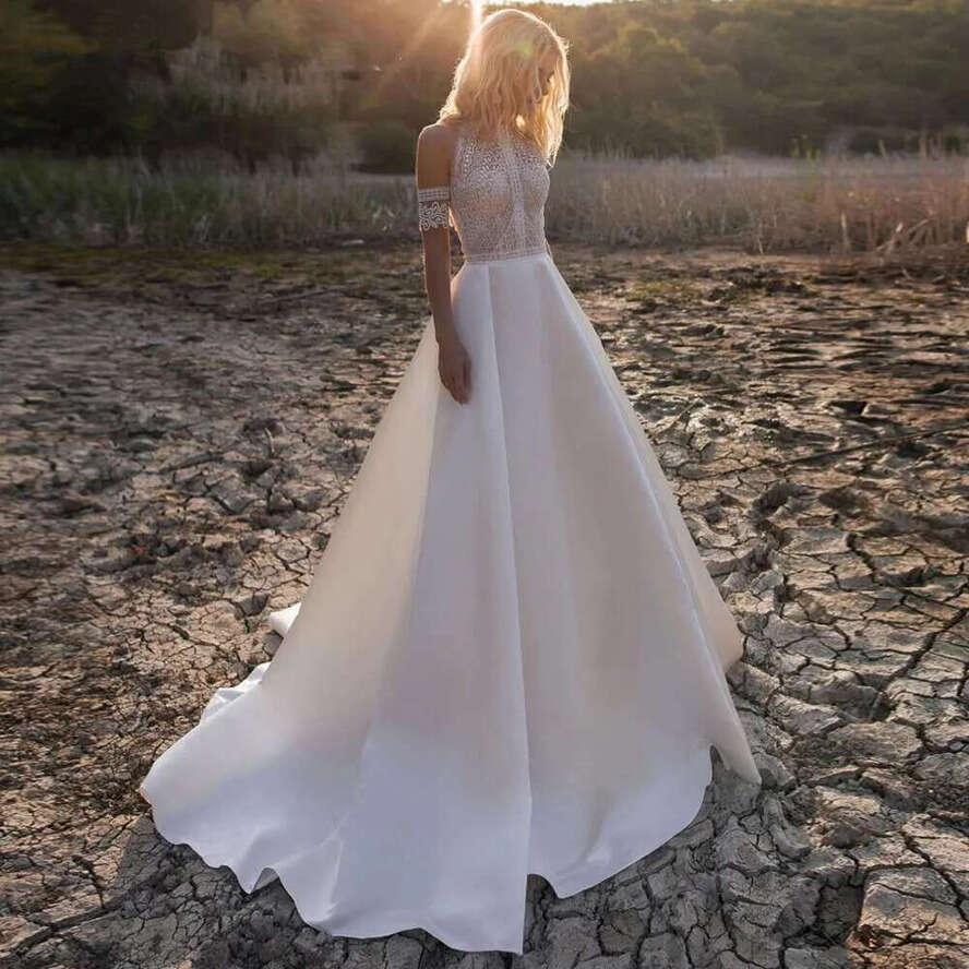 DREAM Satin Bohemian Wedding Dress For Brides 2023 Off The Shoulder Lace Halter Boho Bridal Gown With Detachable Sleeves