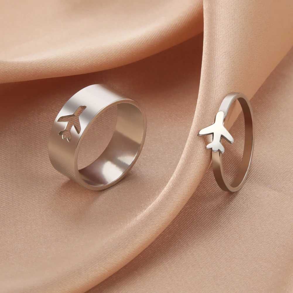 Skyrim Heart Couple Rings Stainless Steel Finger Rings Paired for Men Women Lover 2025 Fashion Lightning Airplane Jewelry Gift W250207