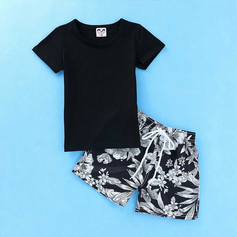 Summer Family Set Casual Mother/Father/Kid T-shirt+Shorts Holiday Beach /Seaside Matching Clothing Couple Matching Clothes W250207