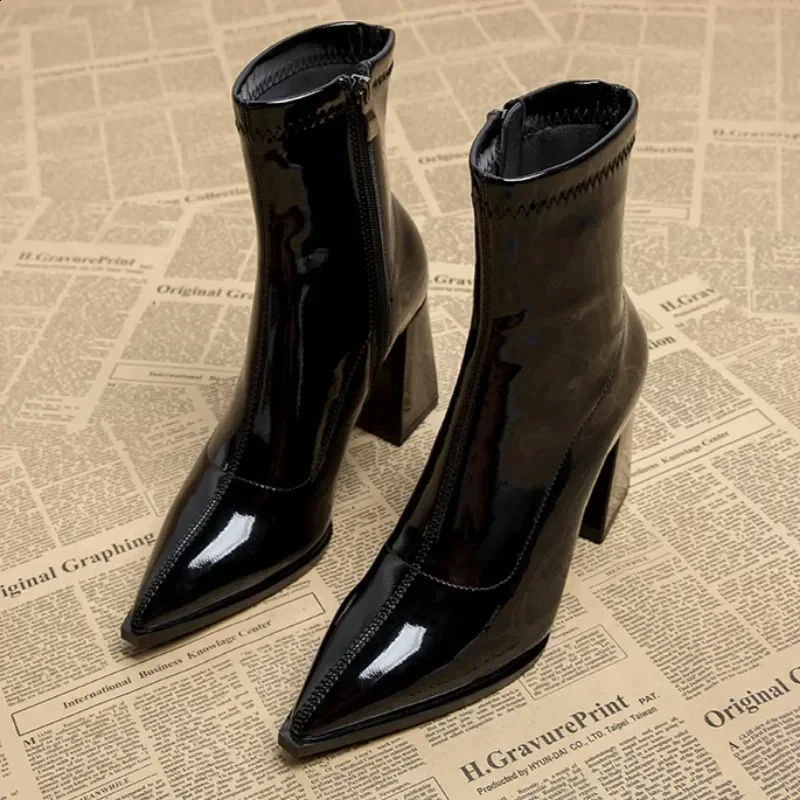 Autumn Womnens High Heel Ankle Boots Winter Plus Velvet Pointed Toe y Chelsea for Women Heeled Sheos Dress y250118