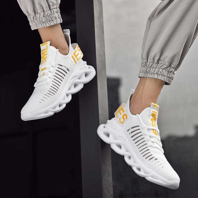 Kids Running Shoes Casual Fabric Mesh Breathable Knit Shoes Outdoor Sports Balance Control Multicolor Size 28-35 W250207