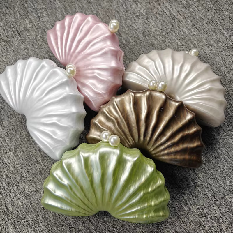 Shell Clutch Bag Acrylic Clutch Bag Women Wedding Evening Party Cute Ivory Pearl Color Purse Handbag Summer New 2024