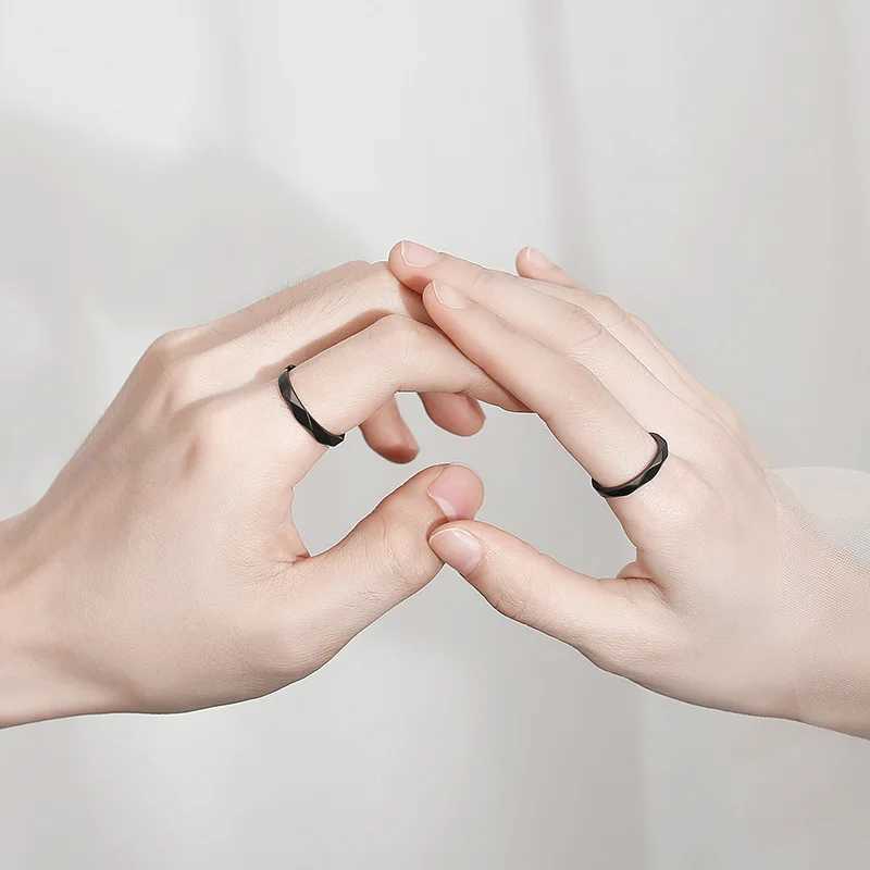 Black and White Rhombus Ring A Pair Couple Rings Open Adjustable Ring Eachother Lovers Minimalist Ring Gift Wedding Rings W250207