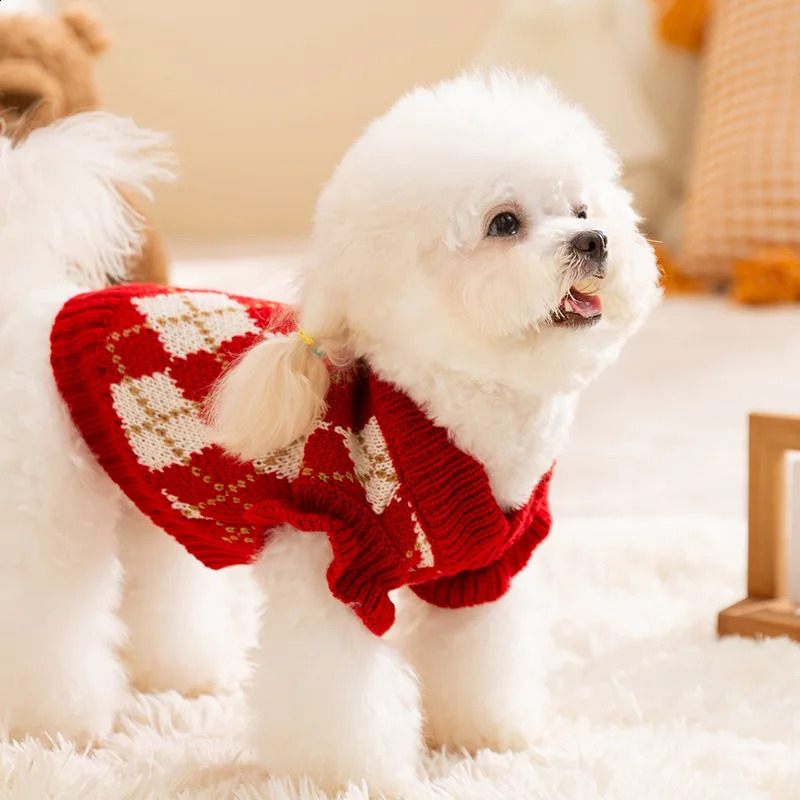 Winter Dog Sweater Fashion Plaid Dog Clothes Warm Soft Puppy Knitted Sweater Cherry Print Cat Pullovers Chihuahua Pet Clothes 250206