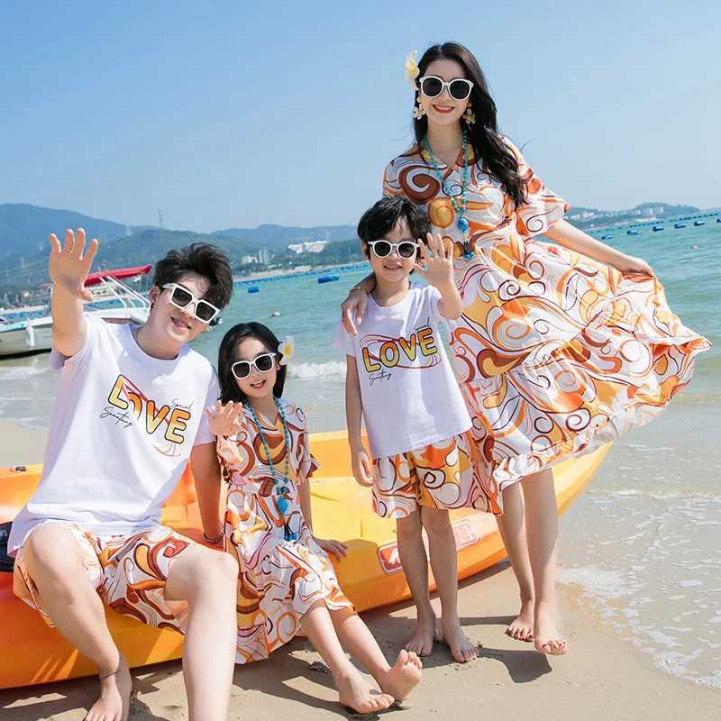 Family matching clothing Summer beach mom daughter casual dress Father son T-shirt+couple clothing Holiday beach photos W250207