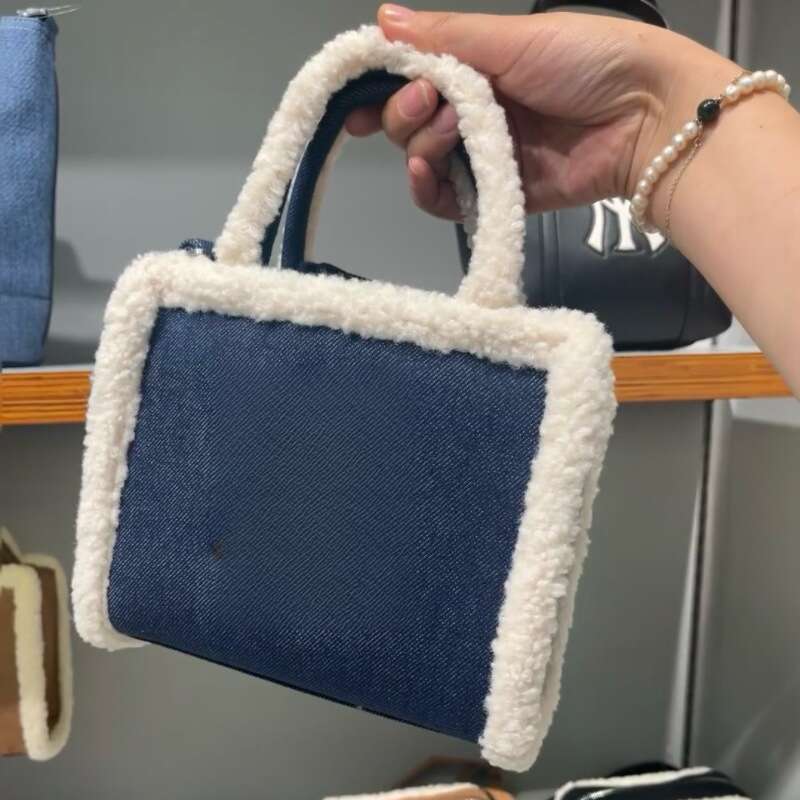 Autumn/Winter New Lamb Wool Plush Old Flower Letter Handheld Diagonal Cross Couple's Casual Commuter Tote Bag